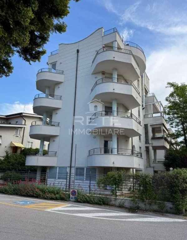 appartamento in vendita a Rimini in zona San Giuliano a Mare