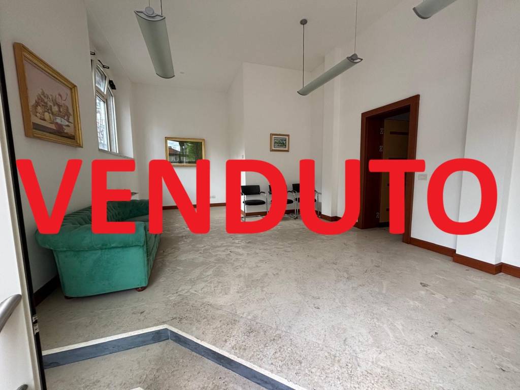 ufficio in vendita a Rimini in zona Centro Storico