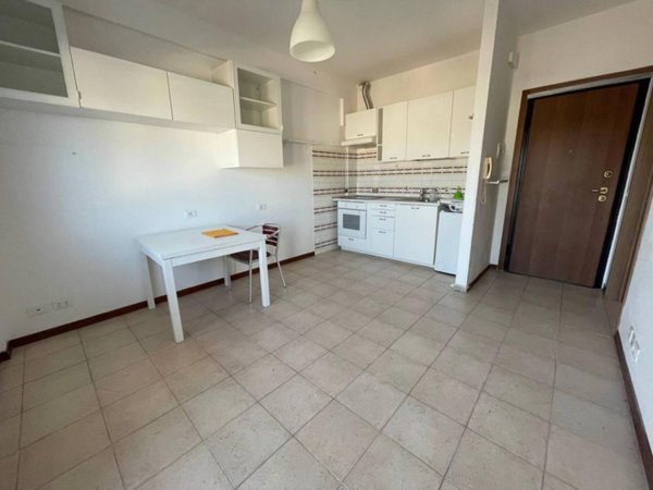 appartamento in vendita a Rimini in zona Marina Centro