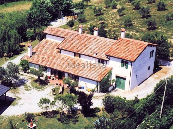 casa indipendente in vendita a Rimini