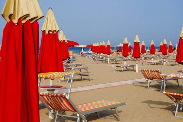 negozio in vendita a Rimini in zona Bellariva