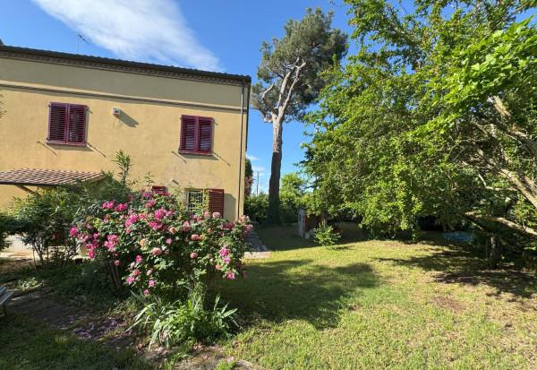 casa indipendente in vendita a Rimini in zona Vergiano