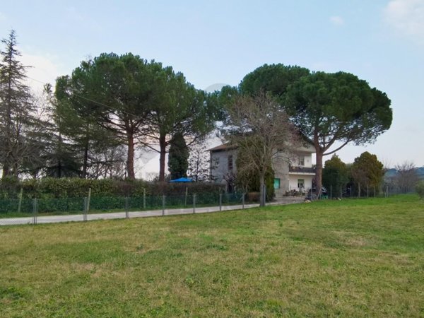 casa indipendente in vendita a Rimini in zona Corpolò