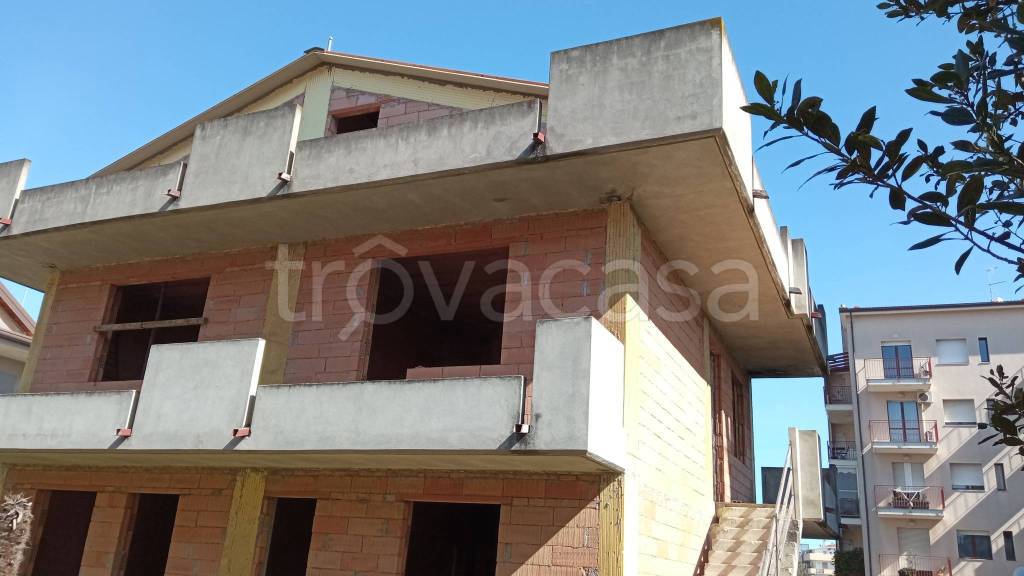 casa indipendente in vendita a Rimini in zona Viserbella