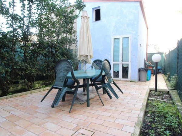 casa indipendente in vendita a Rimini