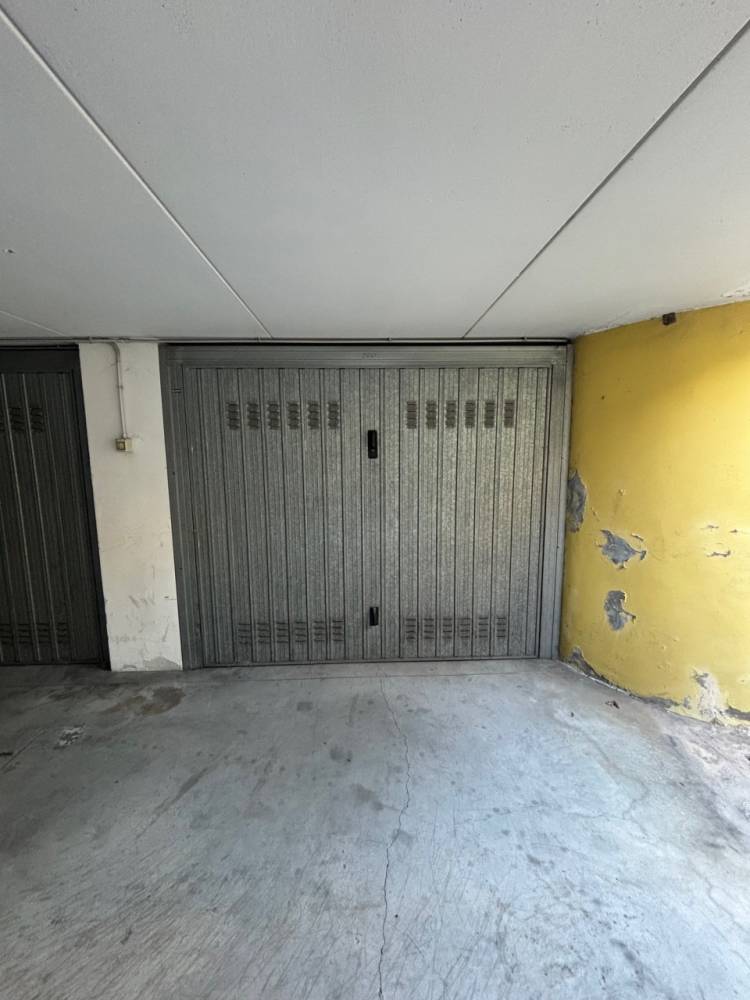 locale di sgombero in vendita a Rimini in zona Celle