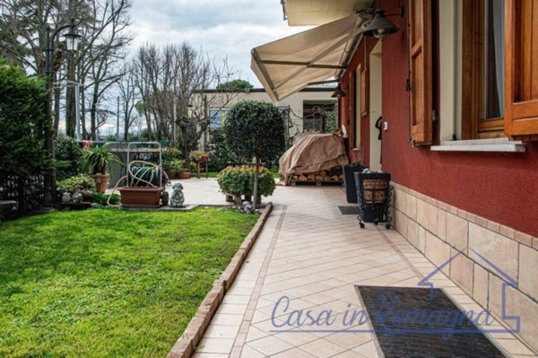 casa indipendente in vendita a Rimini