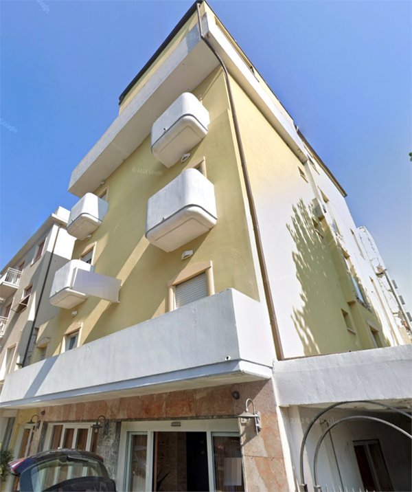 negozio in vendita a Rimini