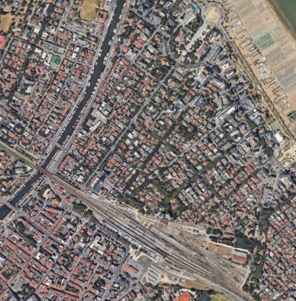 appartamento in vendita a Rimini in zona Marina Centro