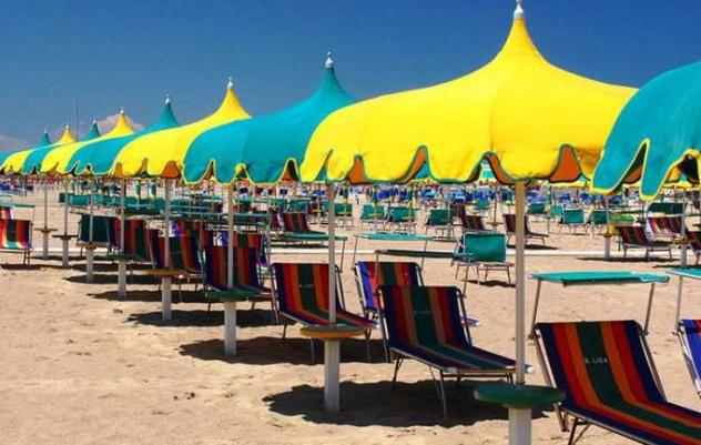 negozio in vendita a Rimini in zona Rivabella