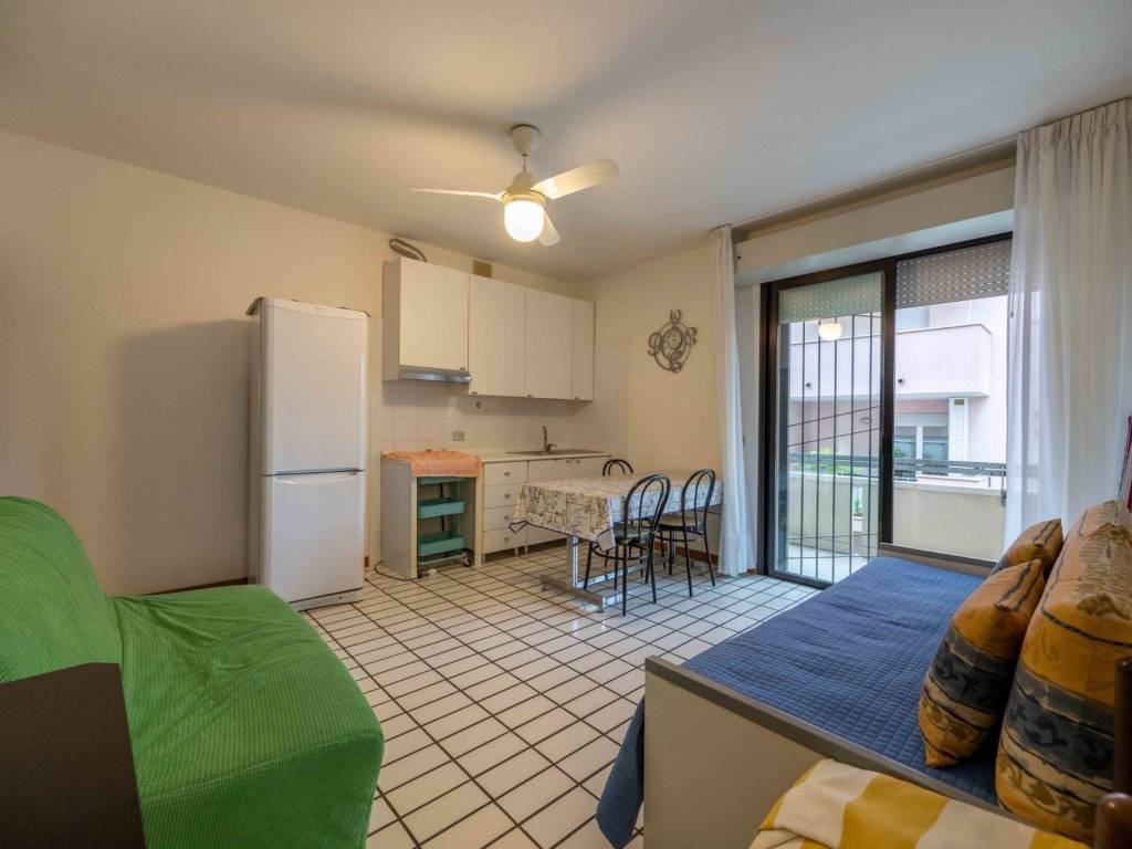 appartamento in vendita a Rimini in zona Viserbella