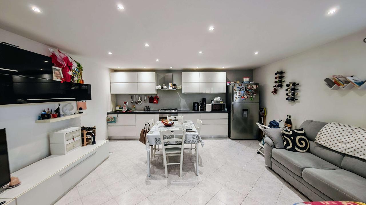 casa indipendente in vendita a Rimini in zona Corpolò