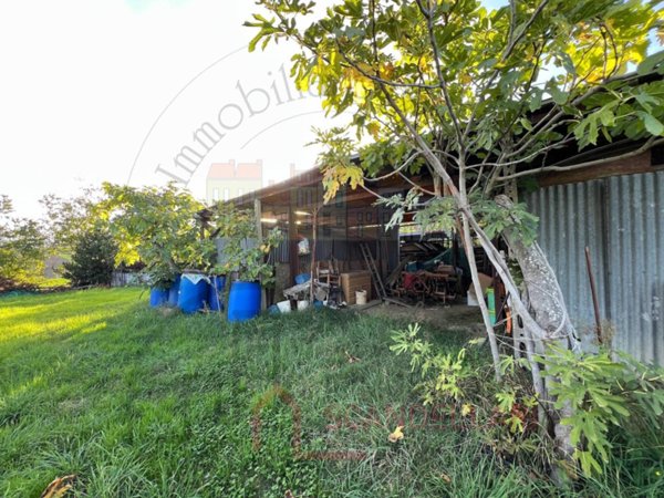 terreno agricolo in vendita a Rimini in zona Vergiano