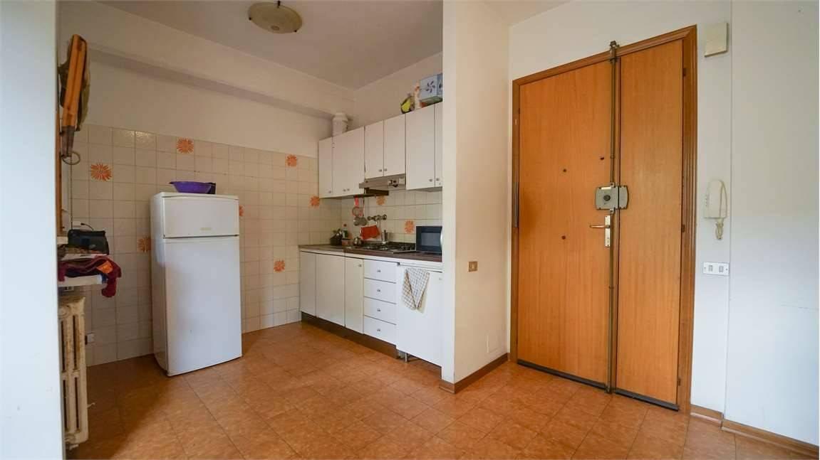 appartamento in vendita a Rimini in zona Miramare di Rimini