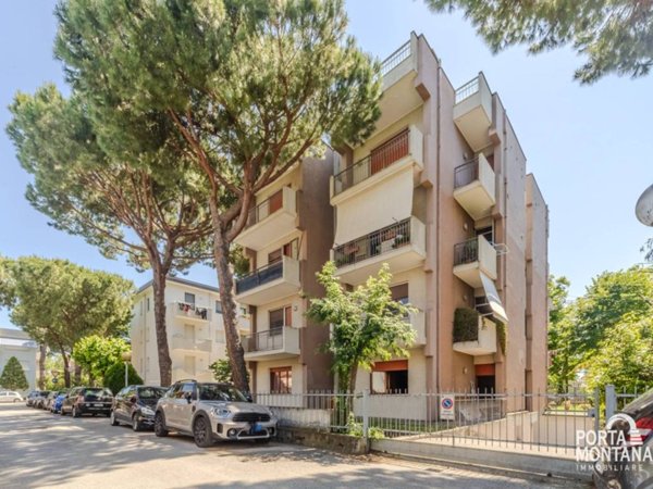 appartamento in vendita a Rimini in zona Viserba