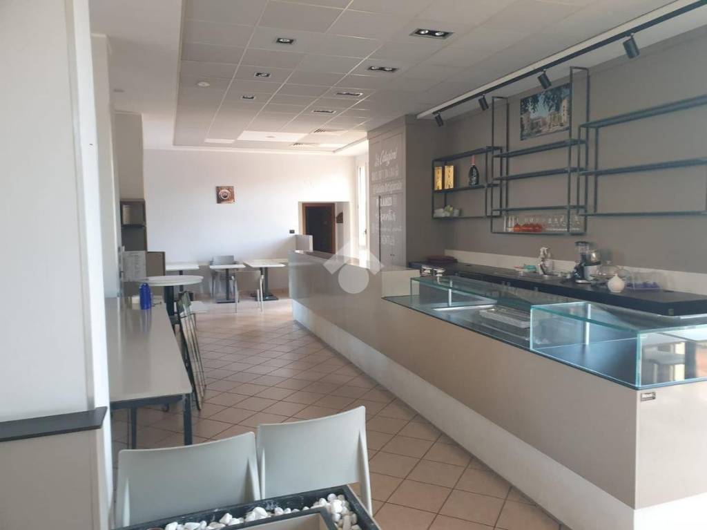 trivano in vendita a Rimini