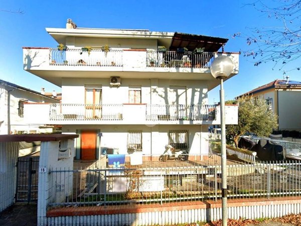 appartamento in vendita a Rimini in zona Miramare di Rimini