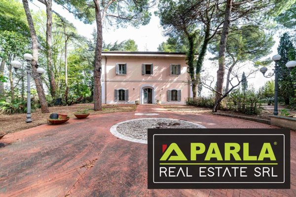 casa indipendente in vendita a Rimini