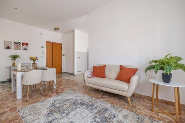 appartamento in vendita a Rimini in zona Marina Centro