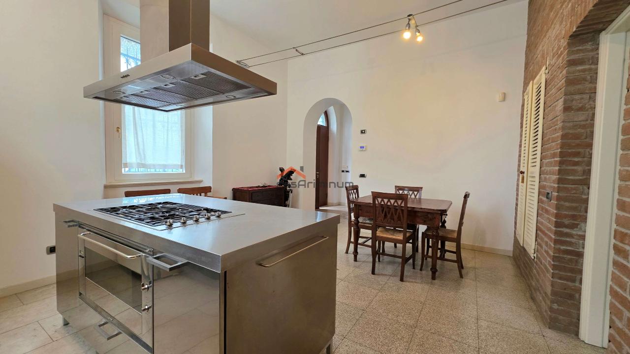 casa indipendente in vendita a Rimini in zona Viserba