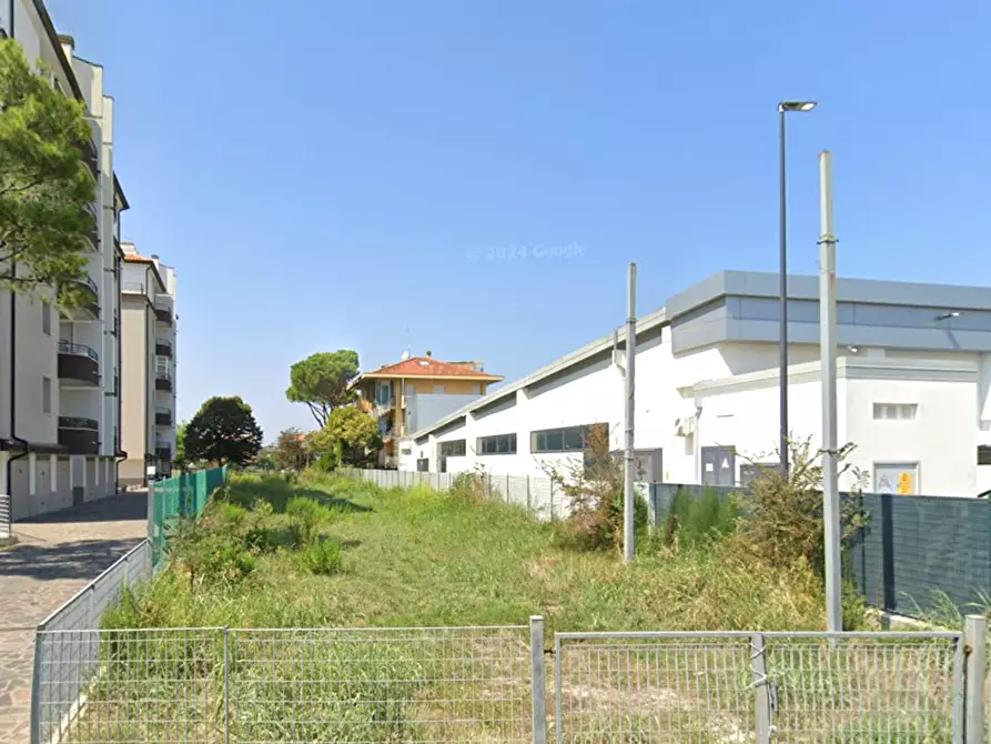 terreno edificabile in vendita a Rimini