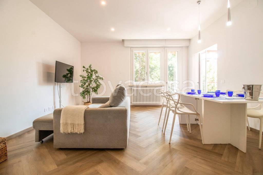 appartamento in vendita a Rimini in zona Marina Centro