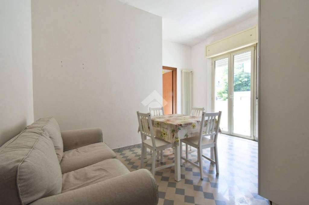 appartamento in vendita a Rimini in zona Lagomaggio