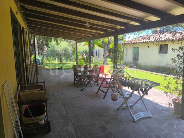 casa indipendente in vendita a Rimini in zona Gaiofana