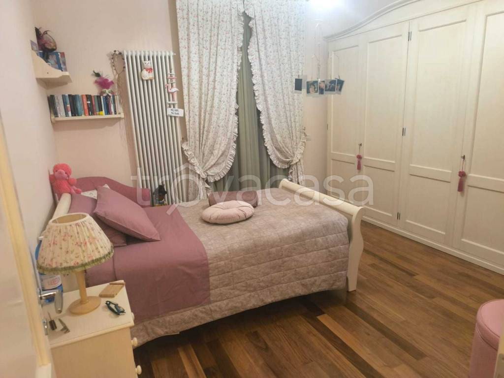 casa indipendente in vendita a Rimini in zona Gaiofana