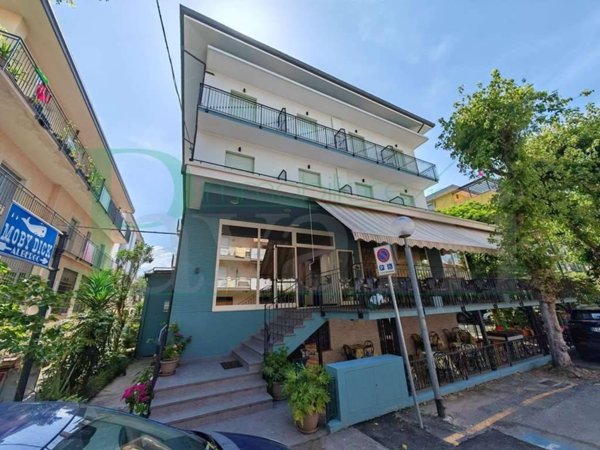 intera palazzina in vendita a Rimini in zona Bellariva