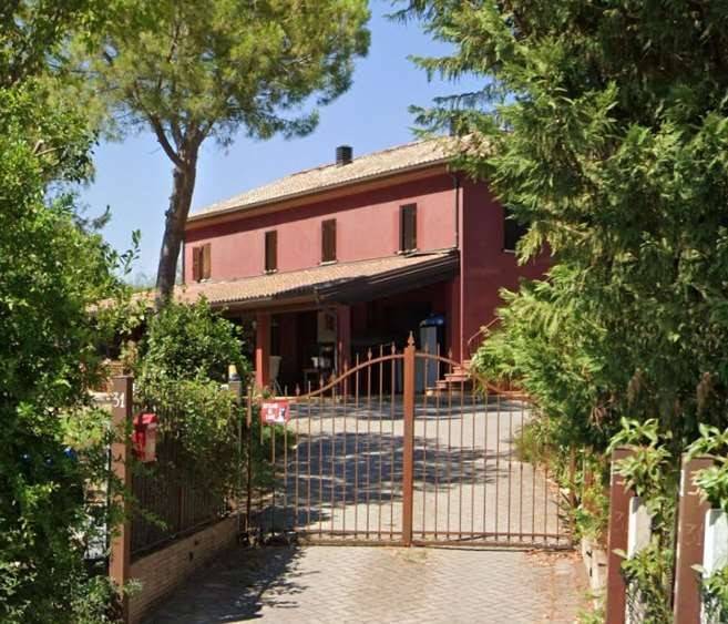 casa indipendente in vendita a Rimini in zona San Paolo