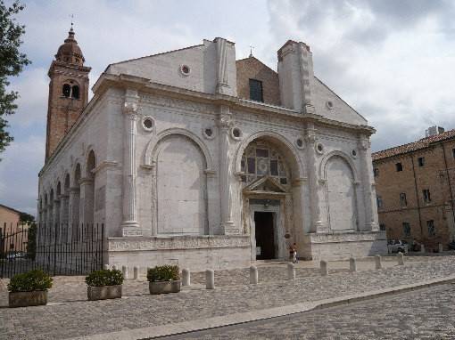 negozio in vendita a Rimini in zona Centro Storico