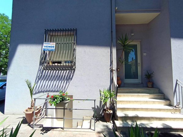 appartamento in vendita a Rimini in zona INA Casa