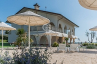 casa indipendente in vendita a Rimini in zona INA Casa
