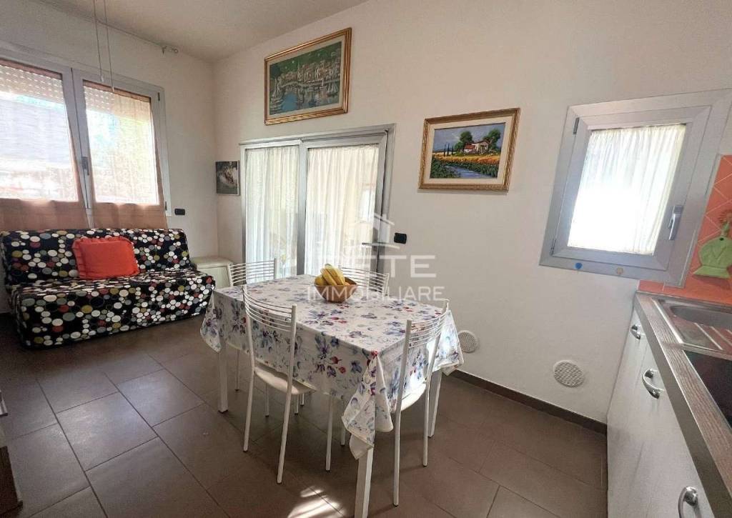 appartamento in vendita a Rimini in zona Viserba