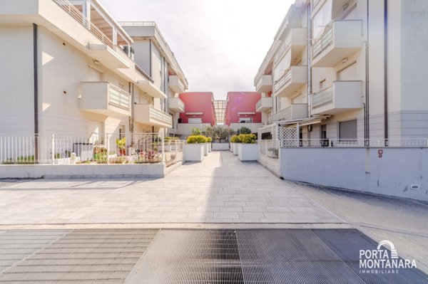 appartamento in vendita a Rimini in zona Viserba