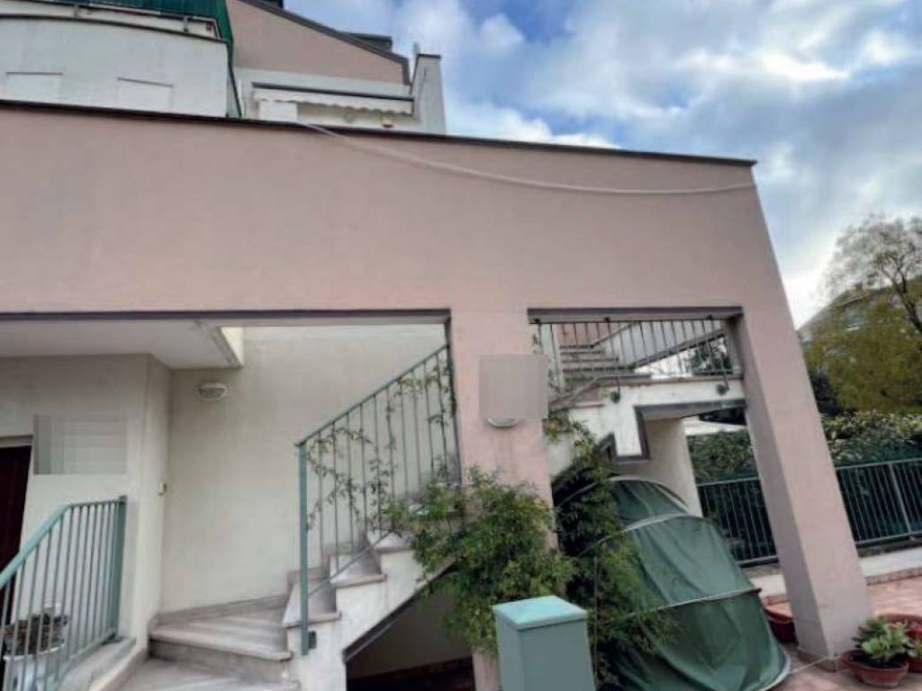 appartamento in vendita a Rimini in zona Marebello