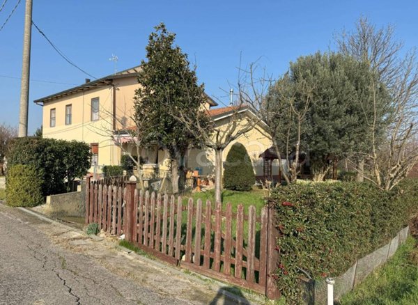 appartamento in vendita a Rimini in zona Viserba