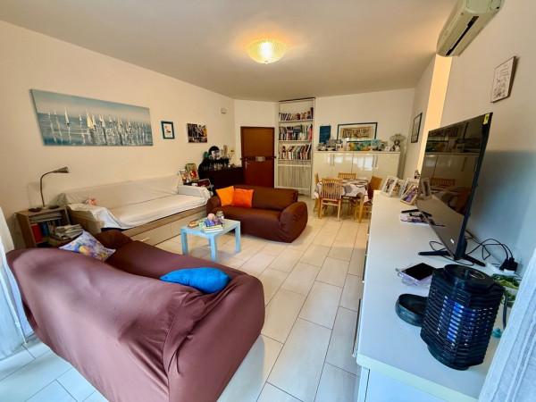 appartamento in vendita a Rimini in zona Marina Centro