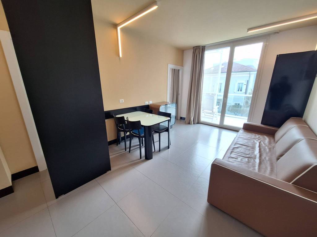 appartamento in vendita a Rimini in zona Viserbella