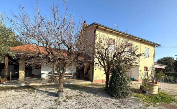 appartamento in vendita a Rimini in zona San Vito