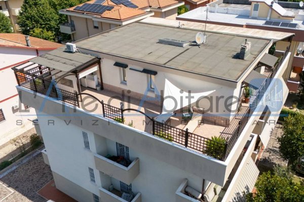 appartamento in vendita a Rimini in zona Rivazzurra
