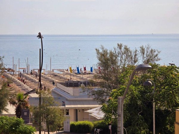 appartamento in vendita a Rimini in zona Marebello