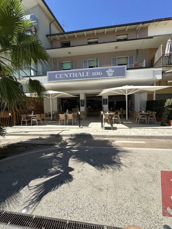negozio in vendita a Rimini in zona Centro Storico