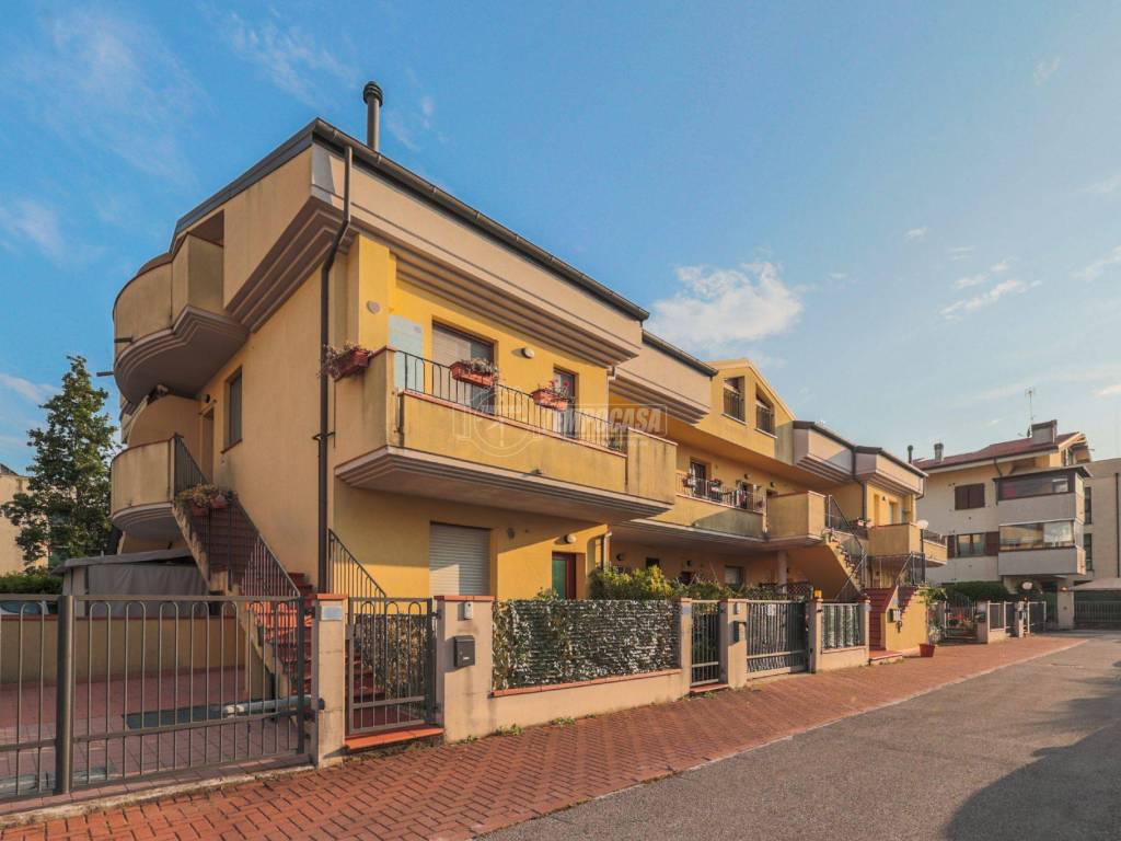 appartamento in vendita a Rimini in zona Torre Pedrera