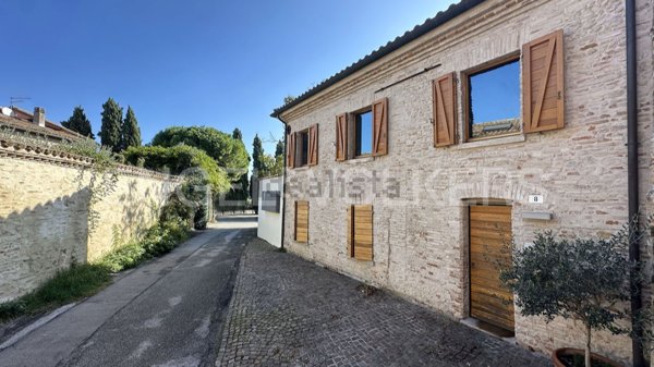 casa indipendente in vendita a Rimini in zona Centro Storico