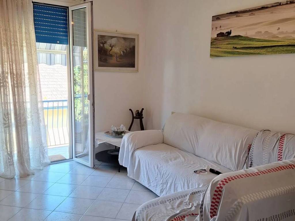 appartamento in vendita a Rimini in zona Lagomaggio
