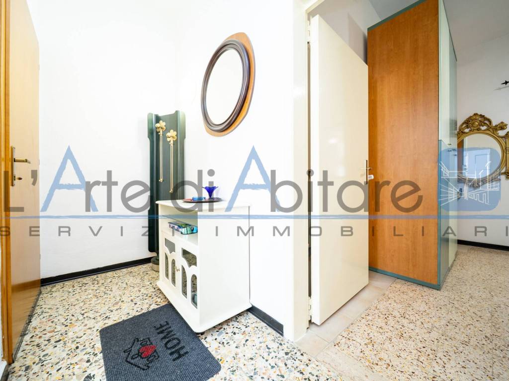 appartamento in vendita a Rimini in zona Miramare di Rimini