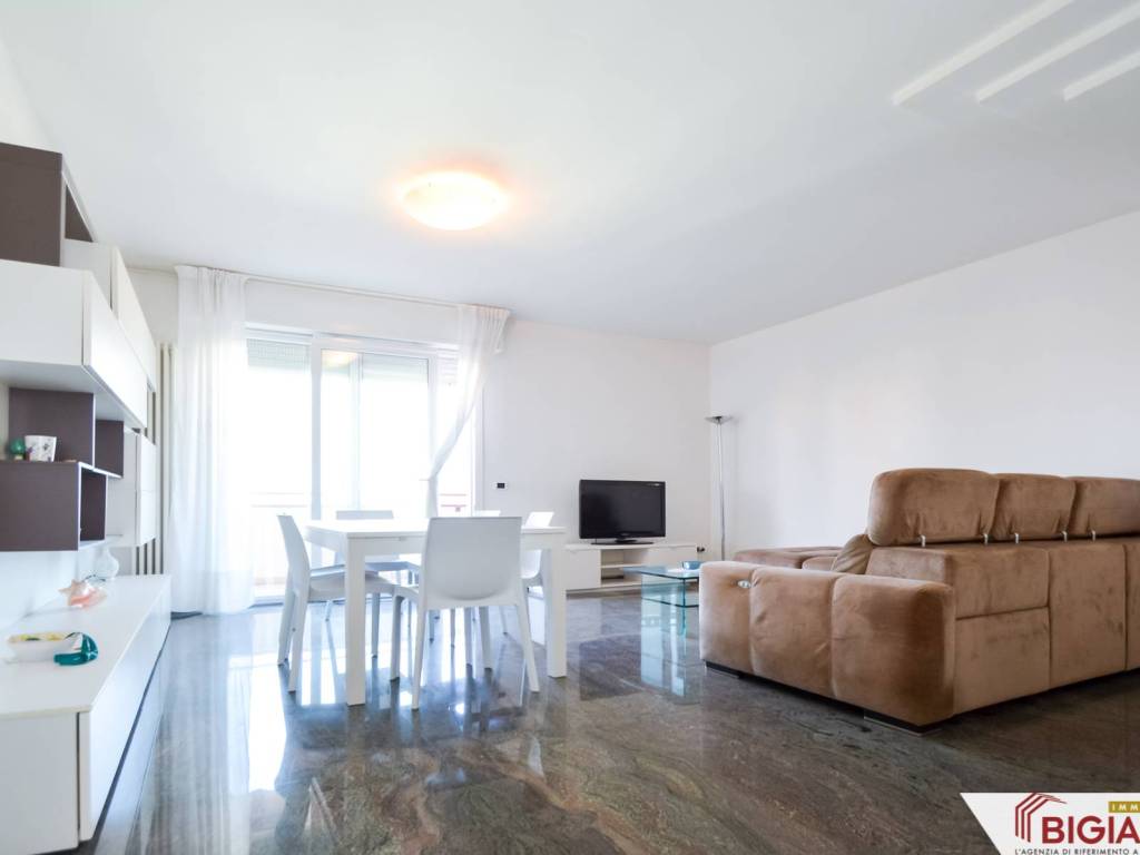 appartamento in vendita a Rimini in zona Marebello