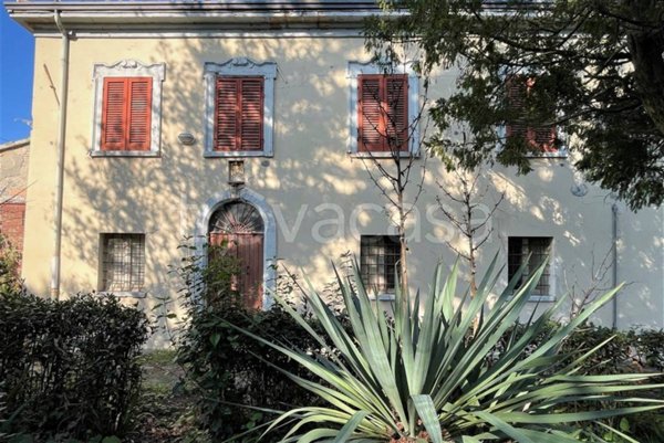 casa indipendente in vendita a Rimini in zona Vergiano